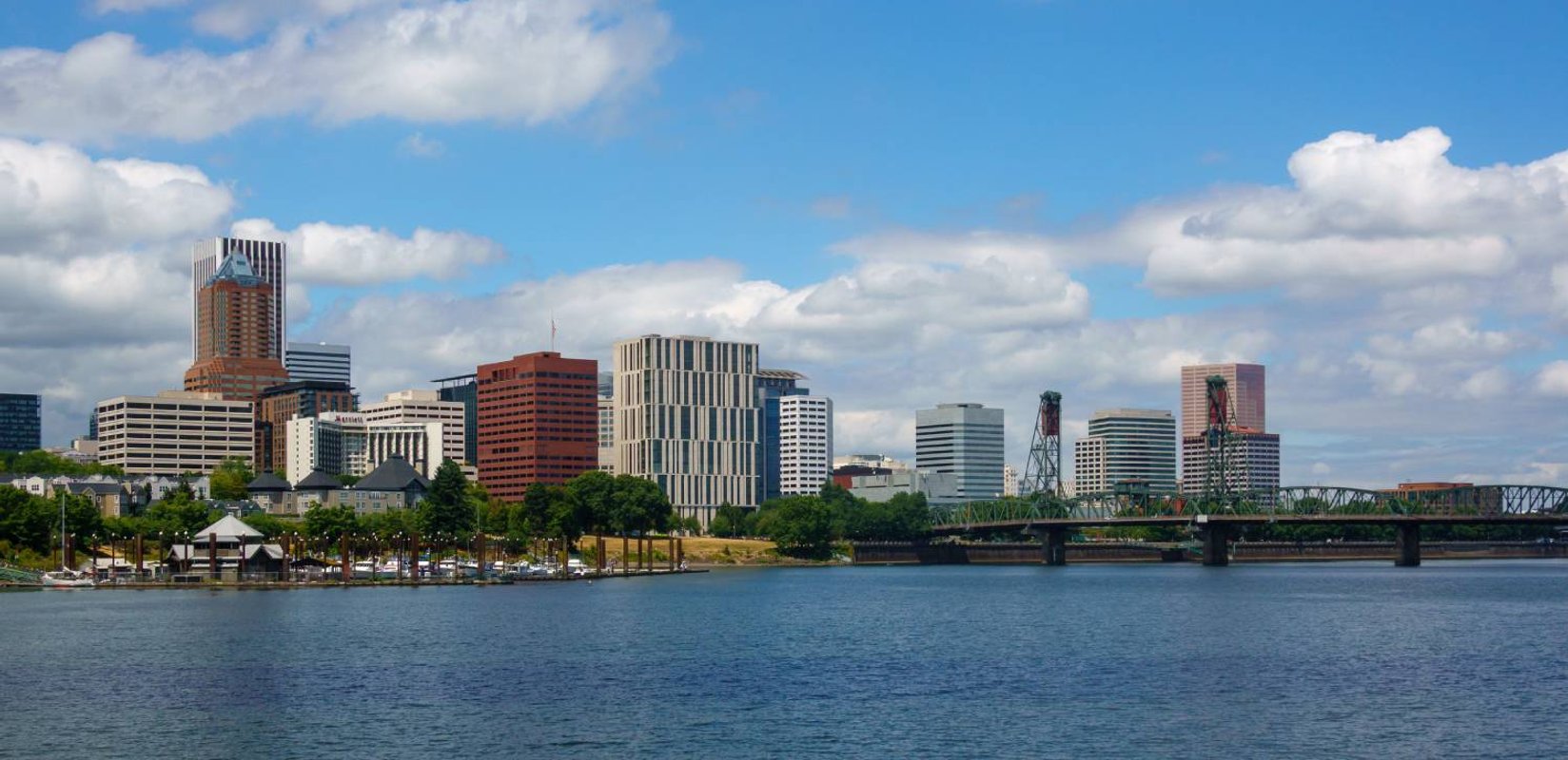 Oregon skyline near the Willamette River at sunset