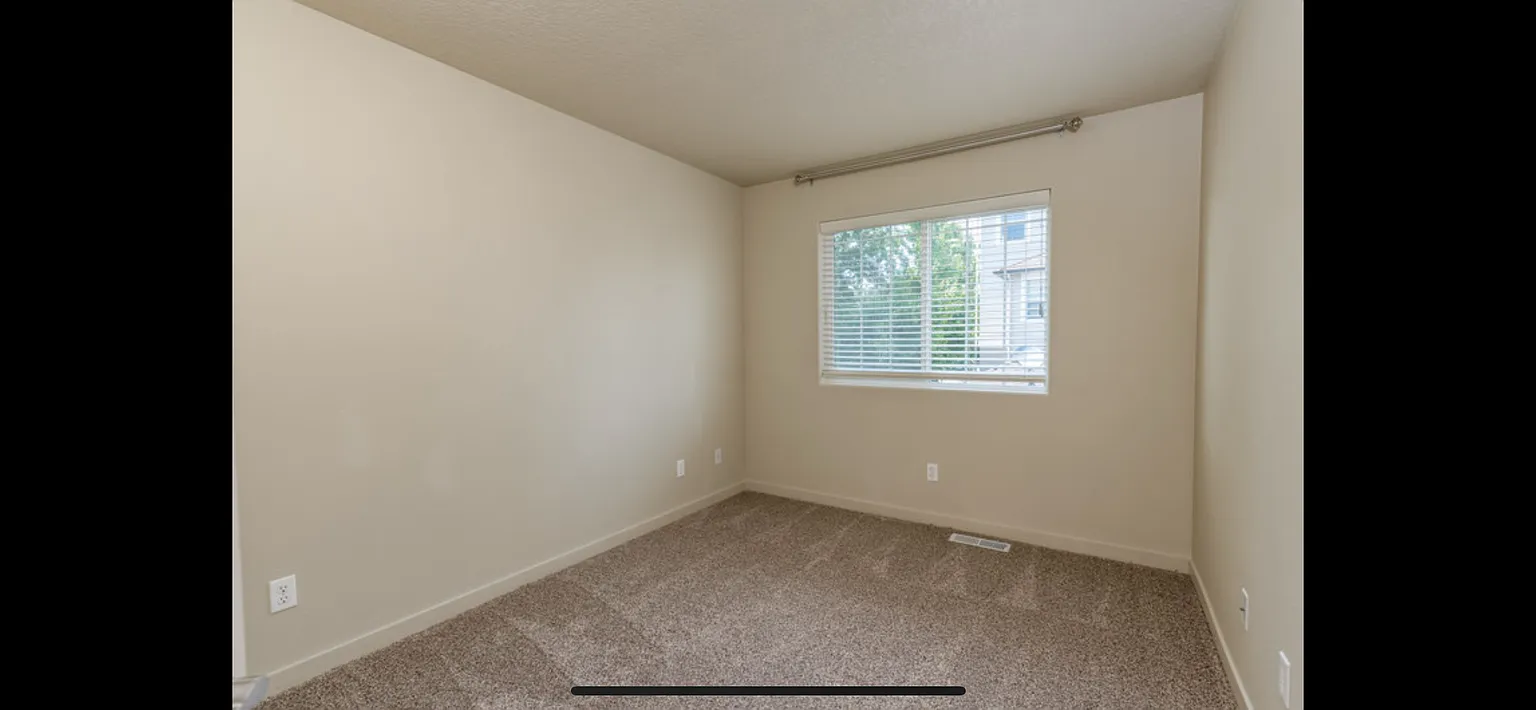 11507 SW Toulouse Street rental photo 23